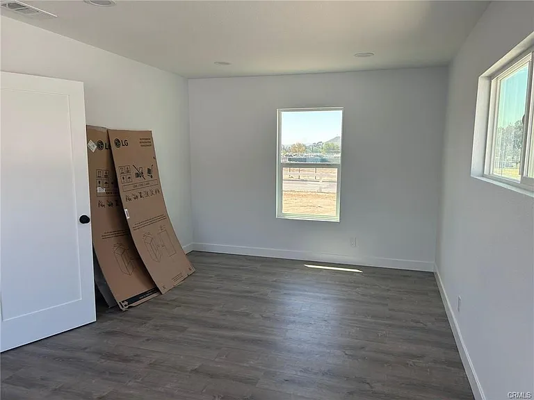 3863 California Ave — Photo 19