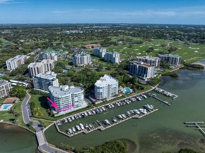 2 Seaside Ln APT 203, Belleair, FL, 33756