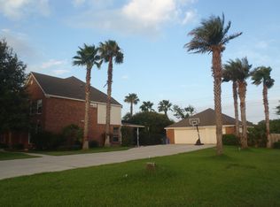 195 Las Brisas Blvd, Seguin, TX 78155