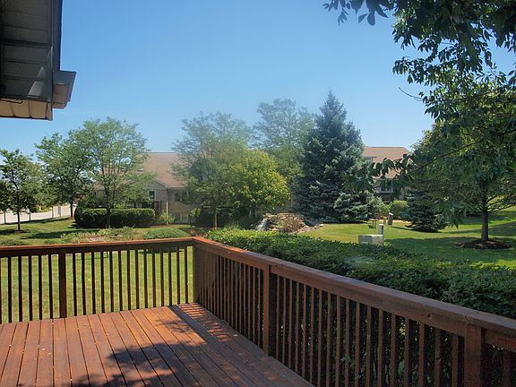 4th image of 9421 Boardwalk Ln