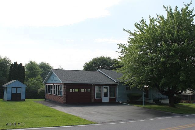 1st image of 117 Hazel Dr