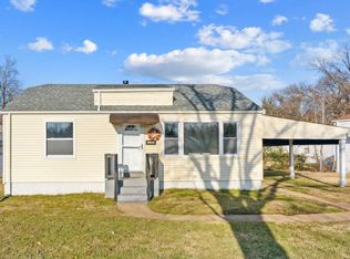8151 Myrick St, Saint Louis, MO 63134