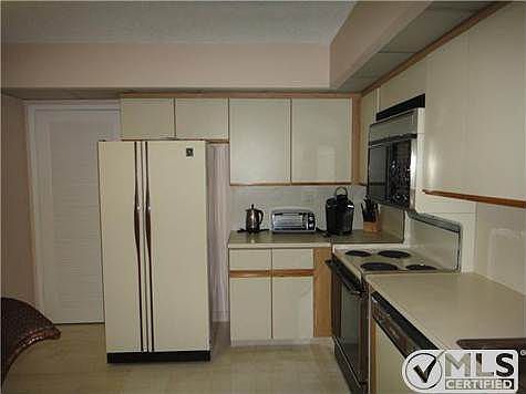 4th image of 3420 S Ocean Blvd APT 9R