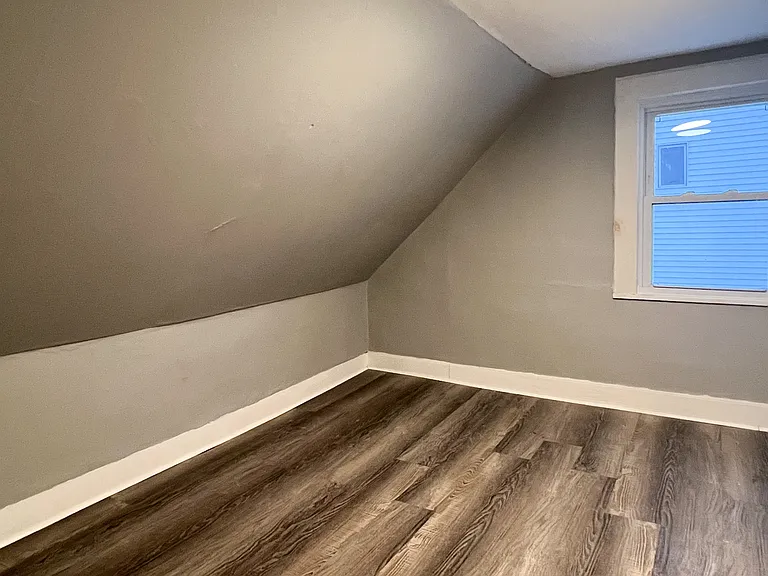 180 Birch St — Photo 9