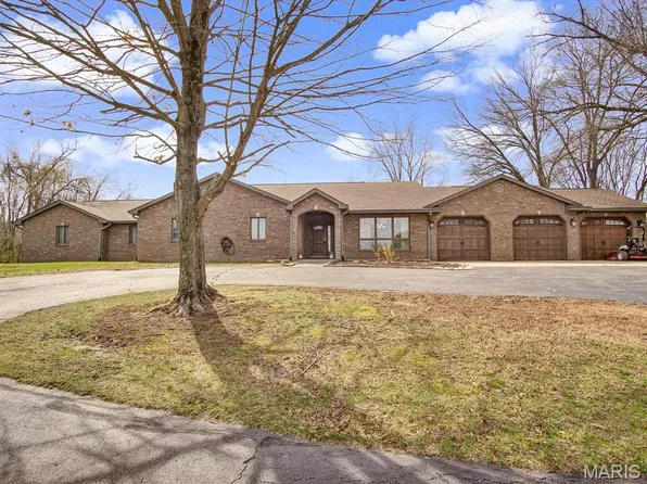 149 Bethel Rd, O Fallon, IL 62269