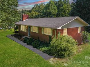185 Waycaster Rd, Marion, NC 28752