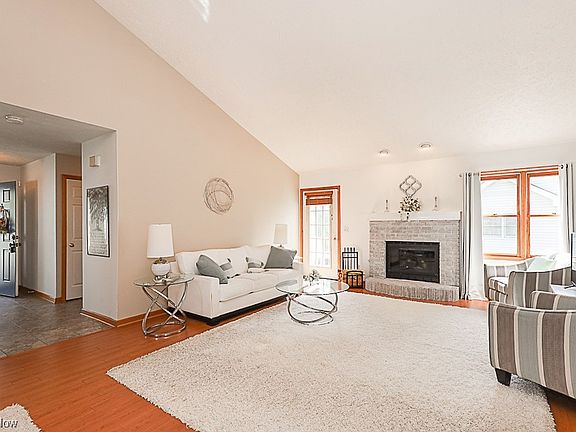 3rd image of 14030 Swan Lake Blvd