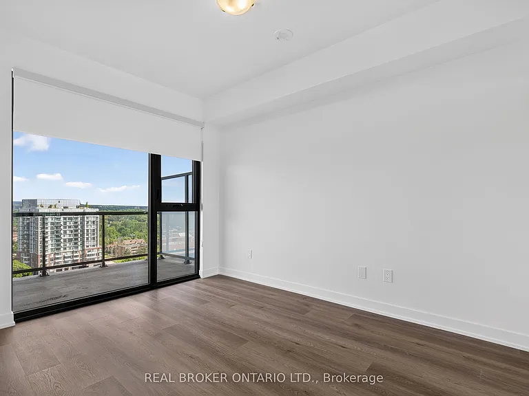 2075 Lakeshore Rd #1411 — Photo 13