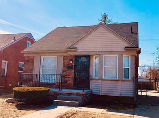 19437 Whitcomb St, Detroit, MI 48235