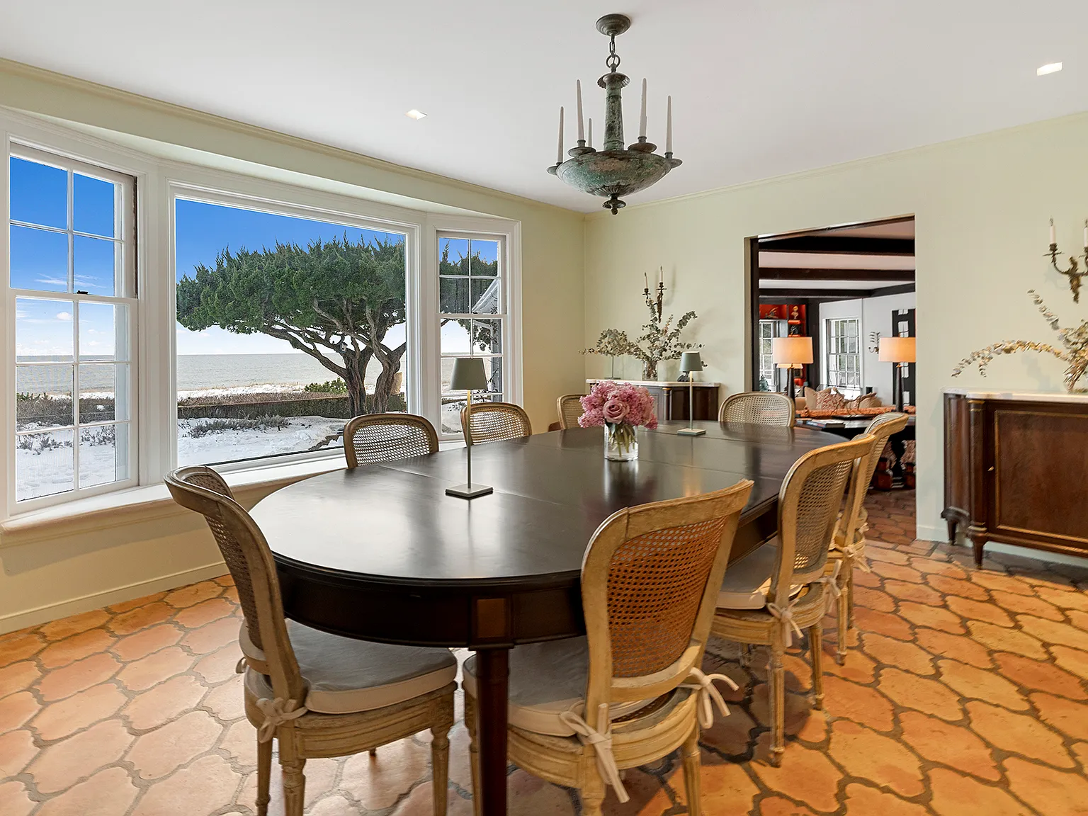Breathtaking Atlantic Oceanfront with Private Dune Walk — Photo 4