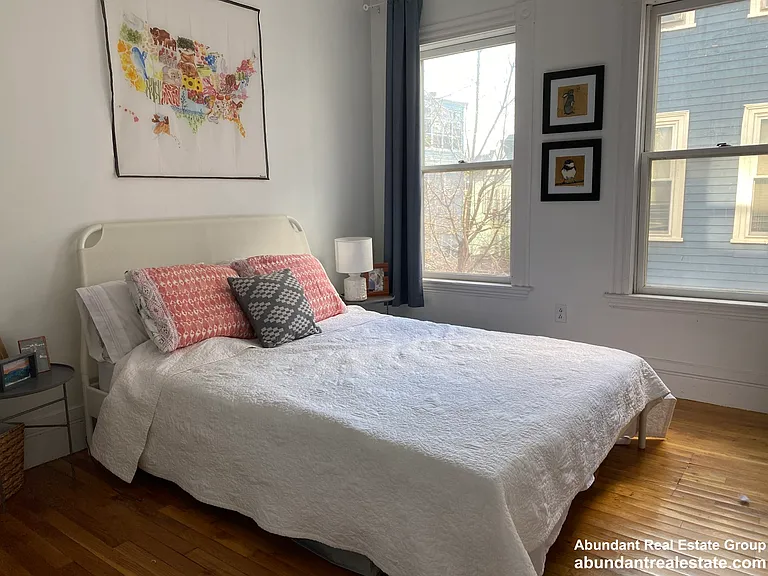14.5 Magnolia Ave #2 — Photo 4