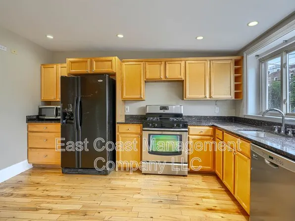3235 Eastern Ave, Baltimore, MD