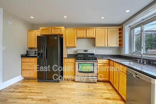3235 Eastern Ave Photo 1