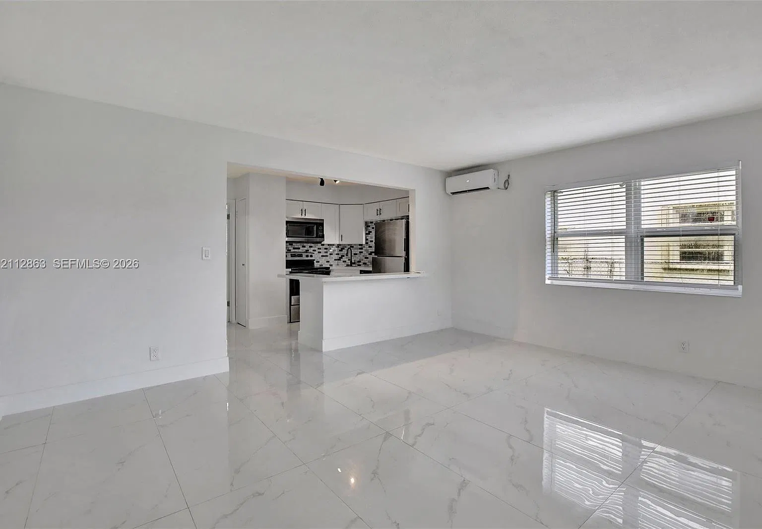1 bed, 1.0 bath, 650 sqft, $1,800 — Photo 3