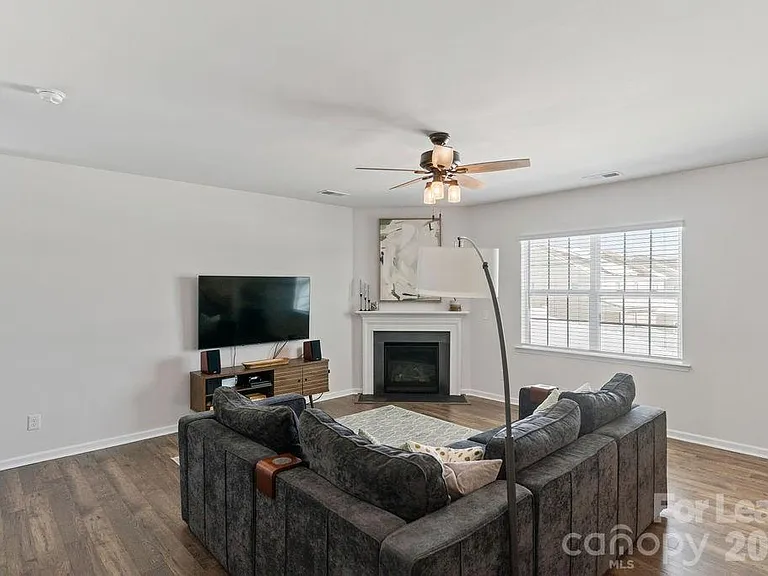 128 Neill Estate Ln — Photo 11