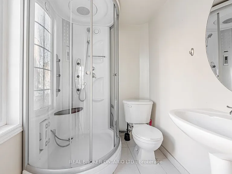 102 Natalie Pl — Photo 8