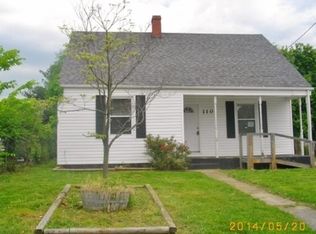 110 Roberta St, Narrows, VA 24124