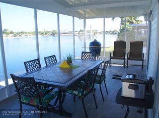 2957 Lakeshore Dr, Fort Lauderdale, FL 33312