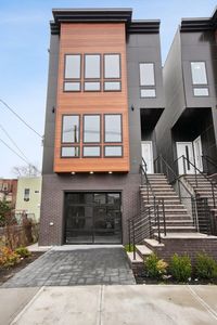 98 Van Horne St #1, Jersey City, NJ, 07304