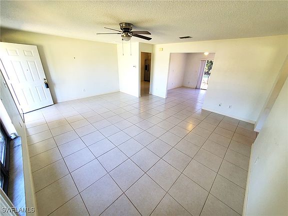 4th image of 3744 SW 1st Ave
