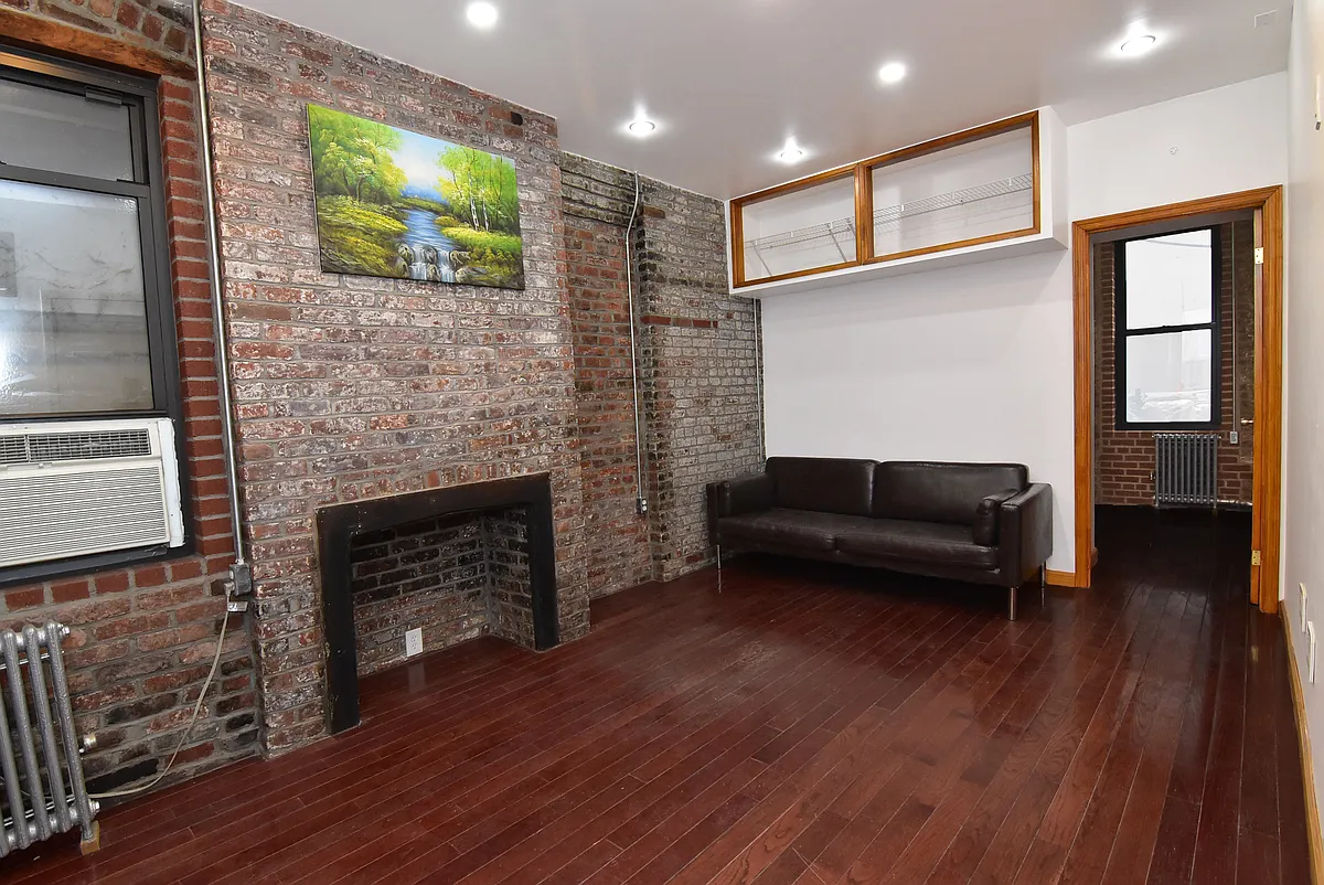 Building Photo - 127 Rivington St #1A