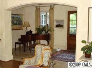 207 Avinger Ln, Davidson, NC 28036