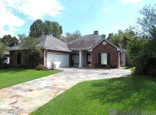 17340 Lake Azalea Dr, Baton Rouge, LA 70817