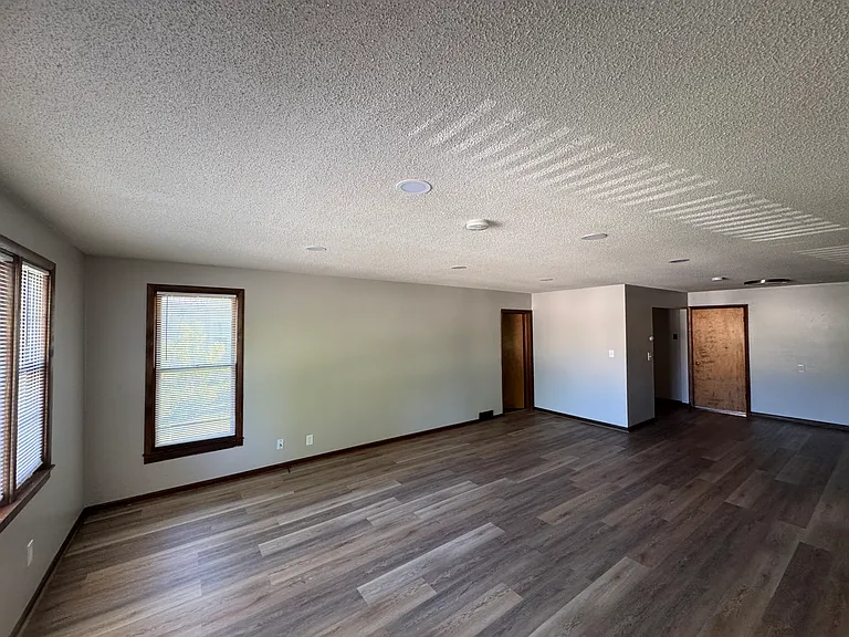 603 South St — Photo 3