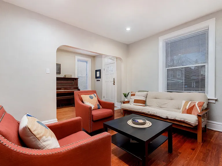 3960 Tholozan Ave — Photo 6