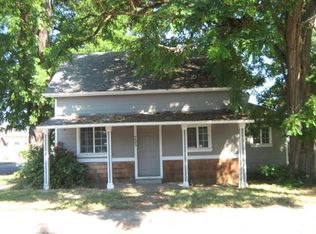 725 1st St, Gervais, OR 97026