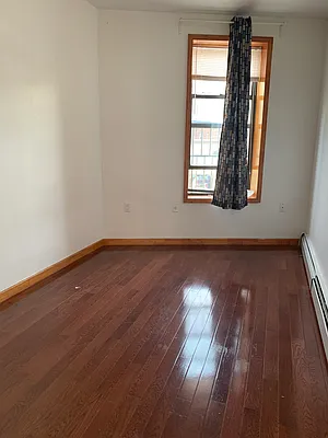 Rented by Gosen Properties | media 10