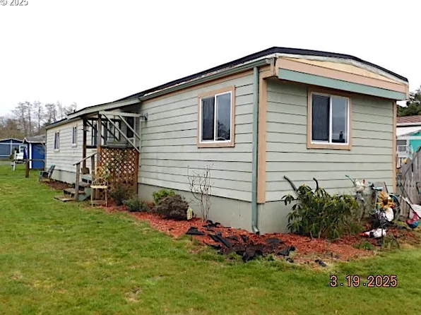 110 NW 4th St Unit C5, Warrenton, OR 97146