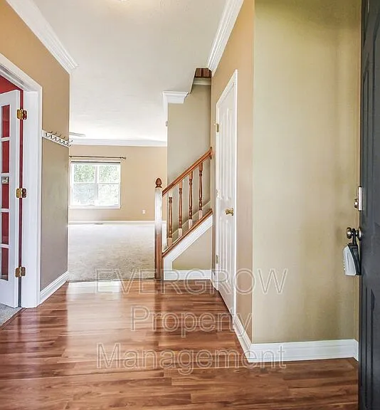 1047 Andrew Ct — Photo 6