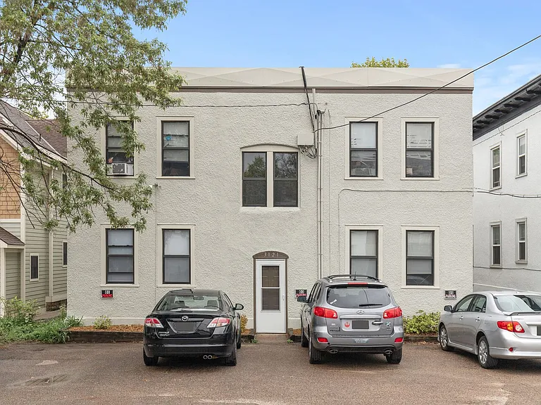 3121 Girard Ave S — Photo 33