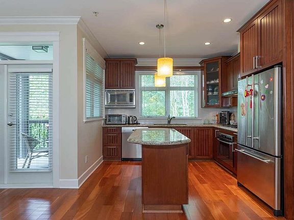5th image of 2780 Acadia Rd #5