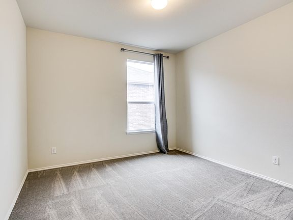 5th image of 2321 Ankina Ln