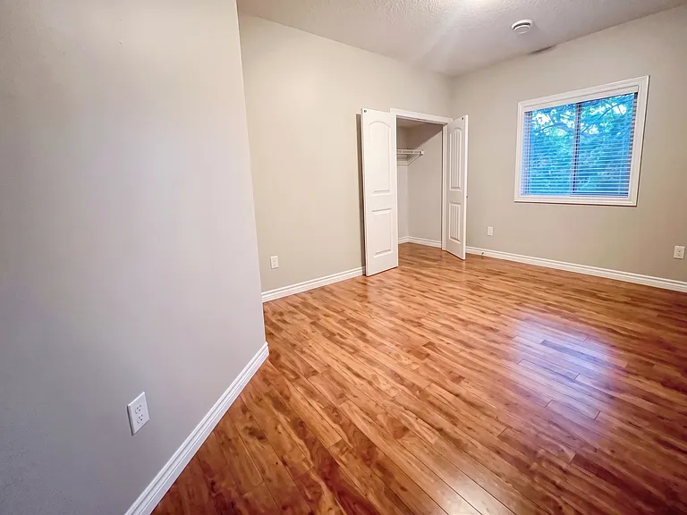 2182 William Shakespeare St #EXECUTIVE — Photo 6
