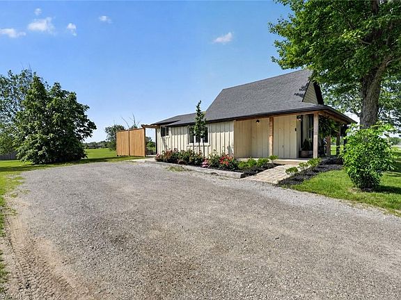 3rd image of 5242 Canborough Rd