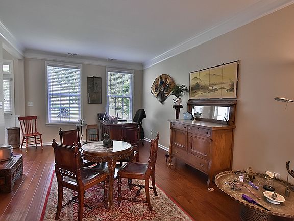 4th image of 2039 E Foxwood Ct