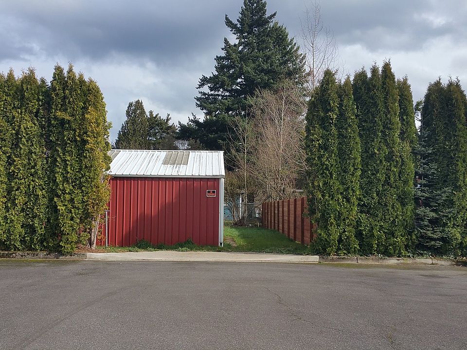 1st image of 9499 SE 44th Ct