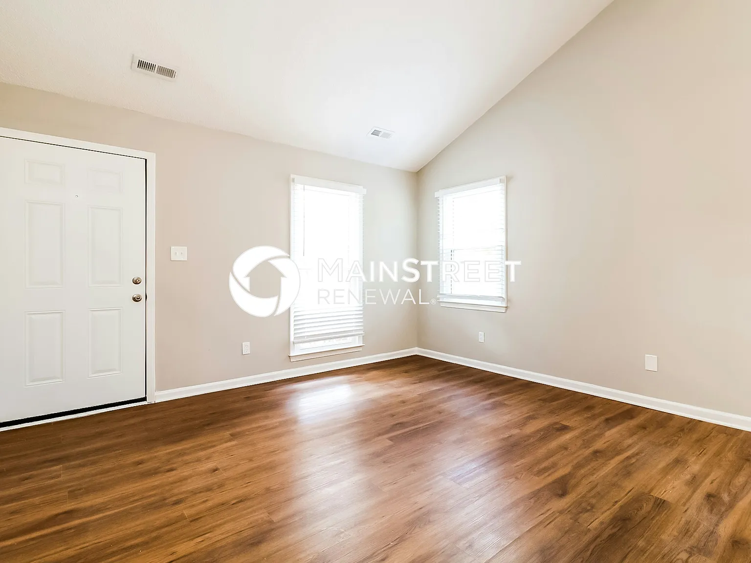 1609 Maybrook Dr — Photo 3