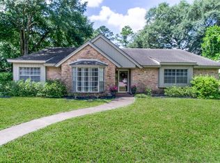 911 Chantilly Ln, Houston, TX 77018
