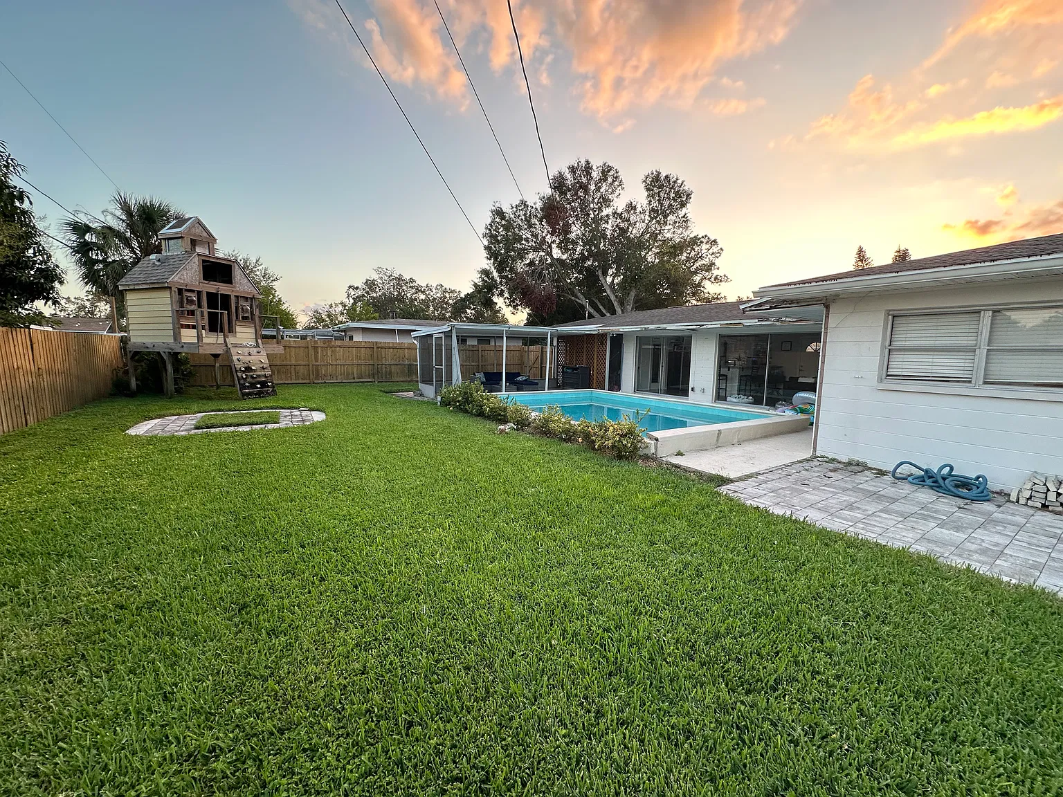 2 bed, 1059 sqft, $2,850 — Photo 3