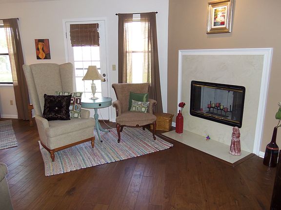 3rd image of 10341 Forest Haven Dr E