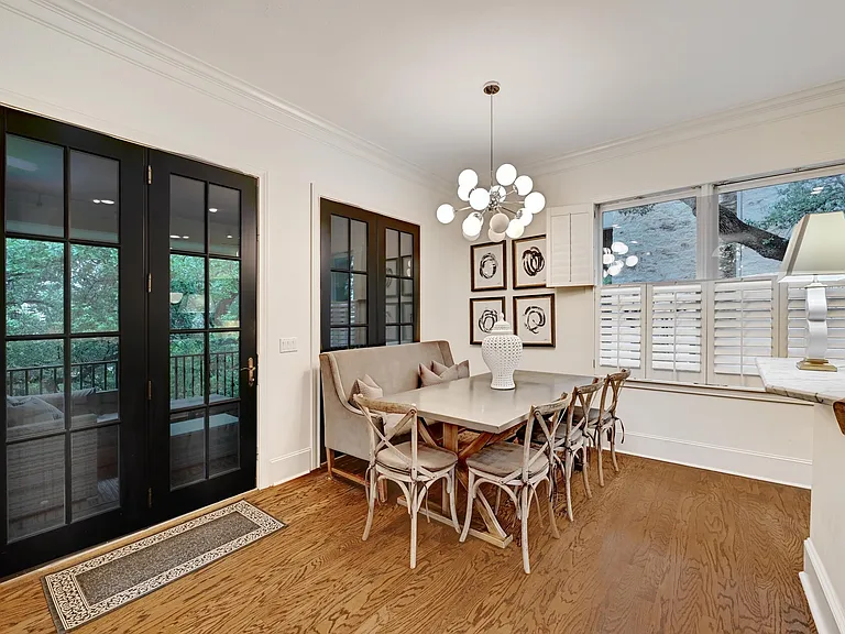 2100 Rue De Street Germaine — Photo 13
