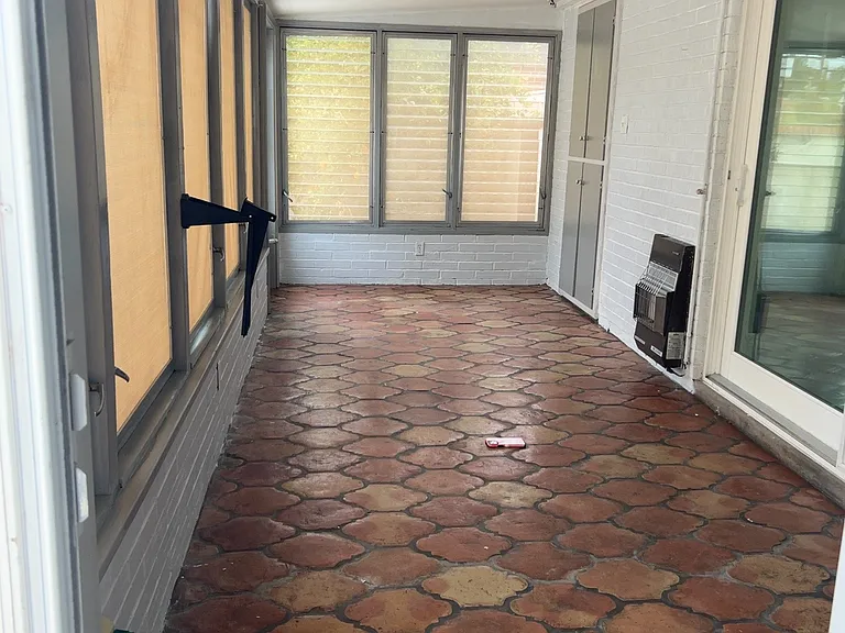 6042 E Eastland St — Photo 20