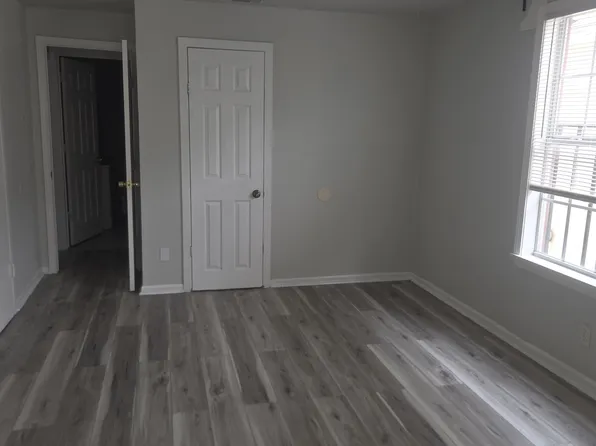 417 Hot Wells Blvd, San Antonio, TX 78223