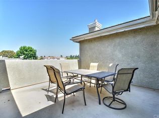 3743 Farquhar Ave, Los Alamitos, CA 90720