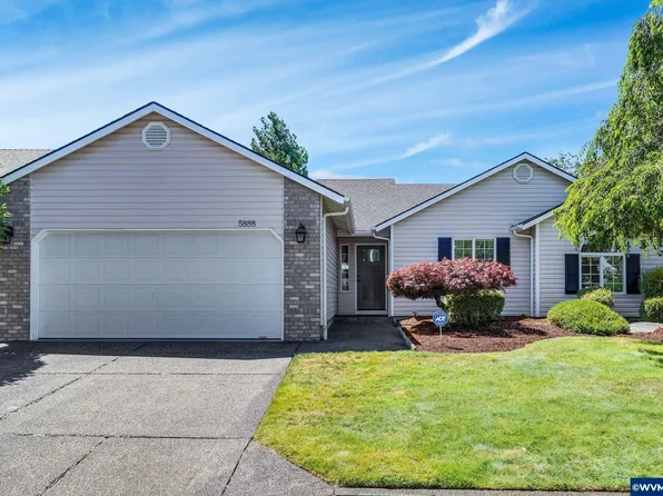 5888 Oakstone Dr SE, Salem, OR 97306