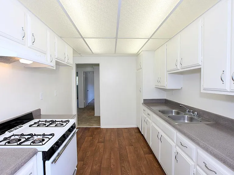 Casa Bonita Apartment Homes — Photo 24